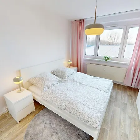 Appartement Lichterfuelltes Mit Wlan Chemnitz